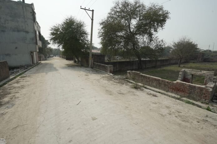 Impact of Climate Change on Plot Development in Delhi Impact of Climate Change on Plot Development in Delhi