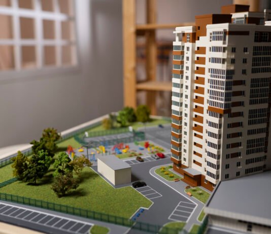 3BHK Apartments in Noida: Are They Worth the Premium Over 2BHKs?